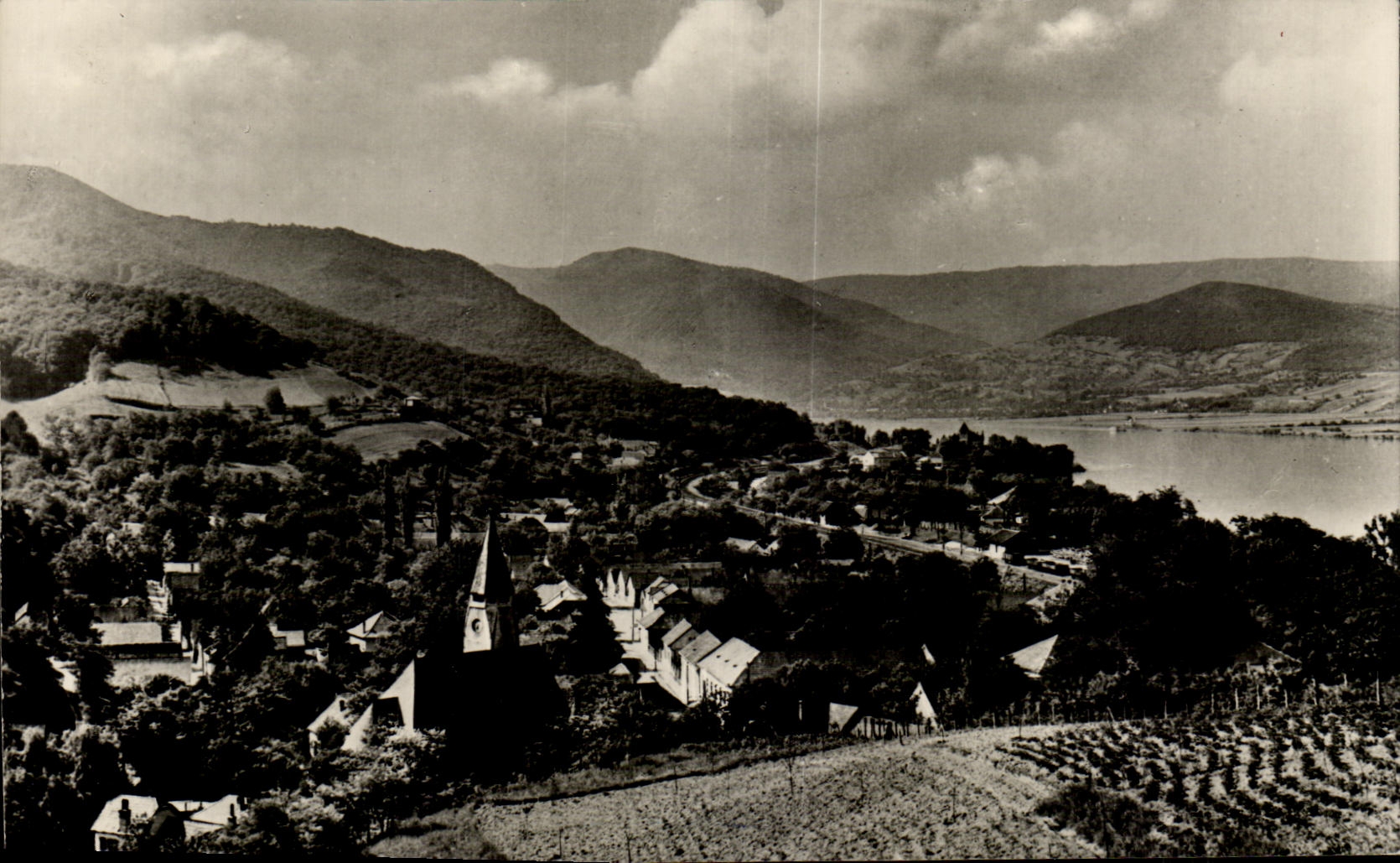 Vue de Zabegény — Hongrie — éditeur Képzőművészeti Alap Kádóvállalata, n° II. F. 12 532