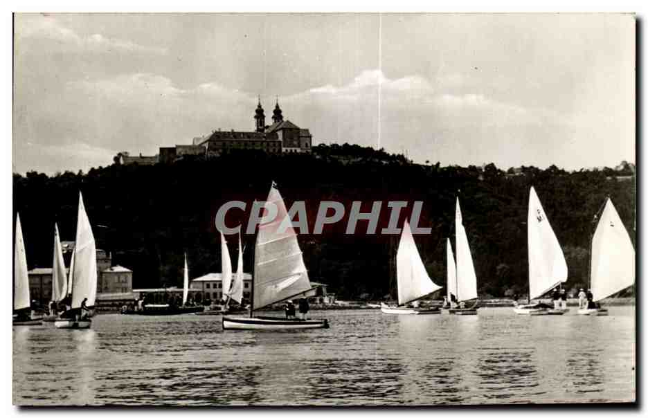 CPA Hungary Tihany Latkep az Apatsagai templomma Hongrie Bateaux 