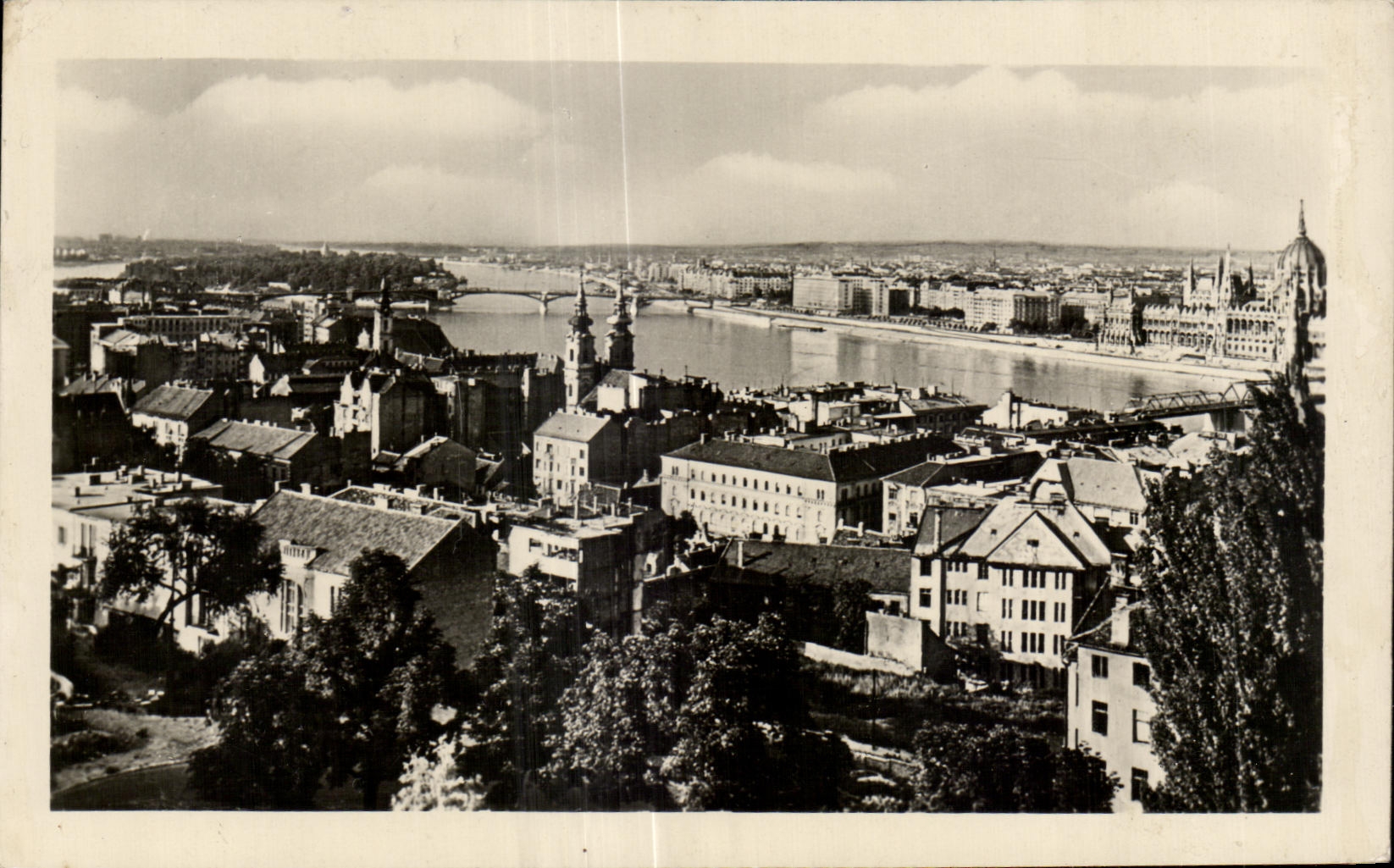 CPSM Hongrie Hungary Budapest Panorama a Halaszbastyarol