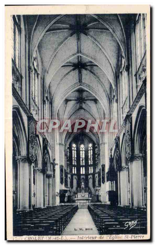 CPA Cholet Intarieur de L Eglise St Pierre