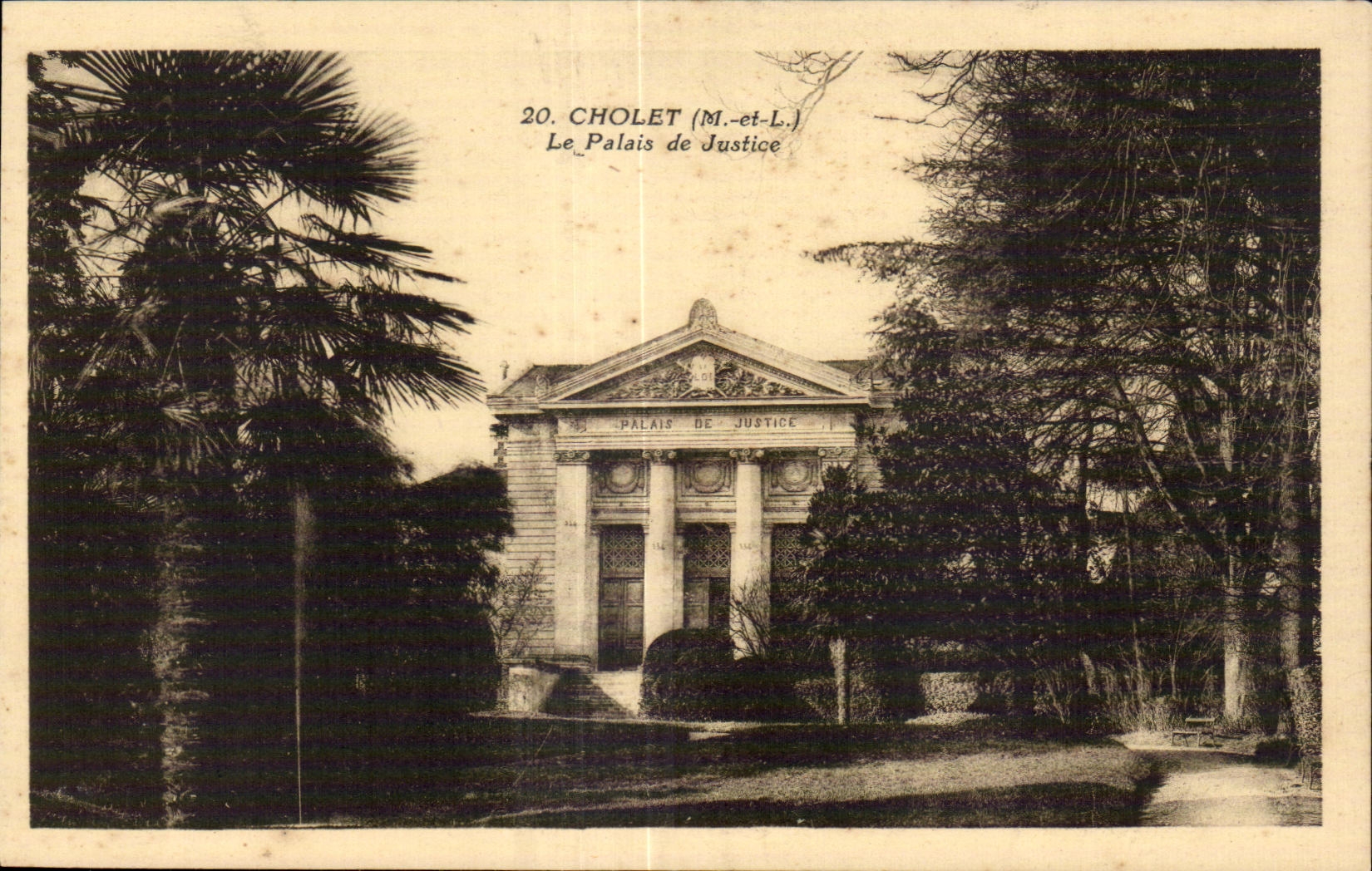CPA Cholet Le palais de Justice