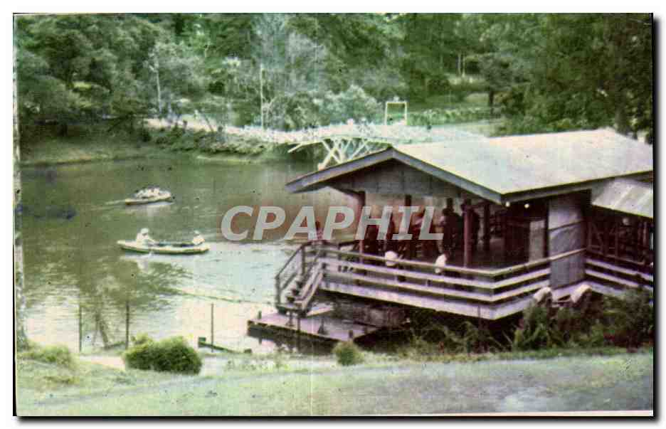 Boat House, Ward's Lake, Shillong — éditeur Modern Book Depot, Shillong, n° série III-155-1