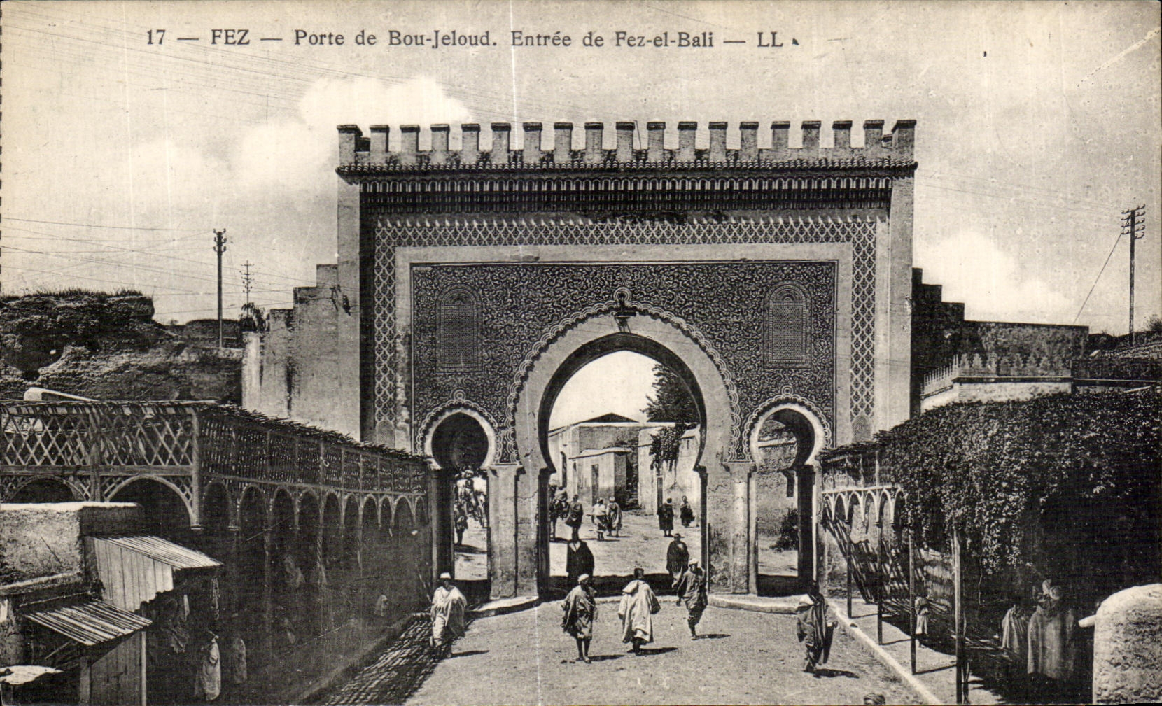 CPA Maroc Fez Porte de Bou Jeloud Entree de Fez el Bali 