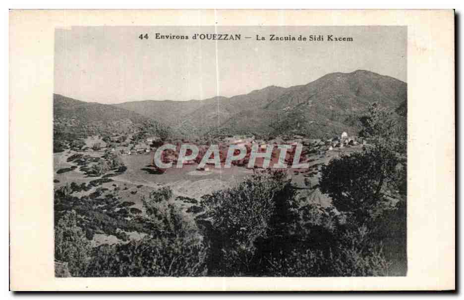 CPA Maroc Environs d Ouezzan La Zaouia de Sidi Kacem