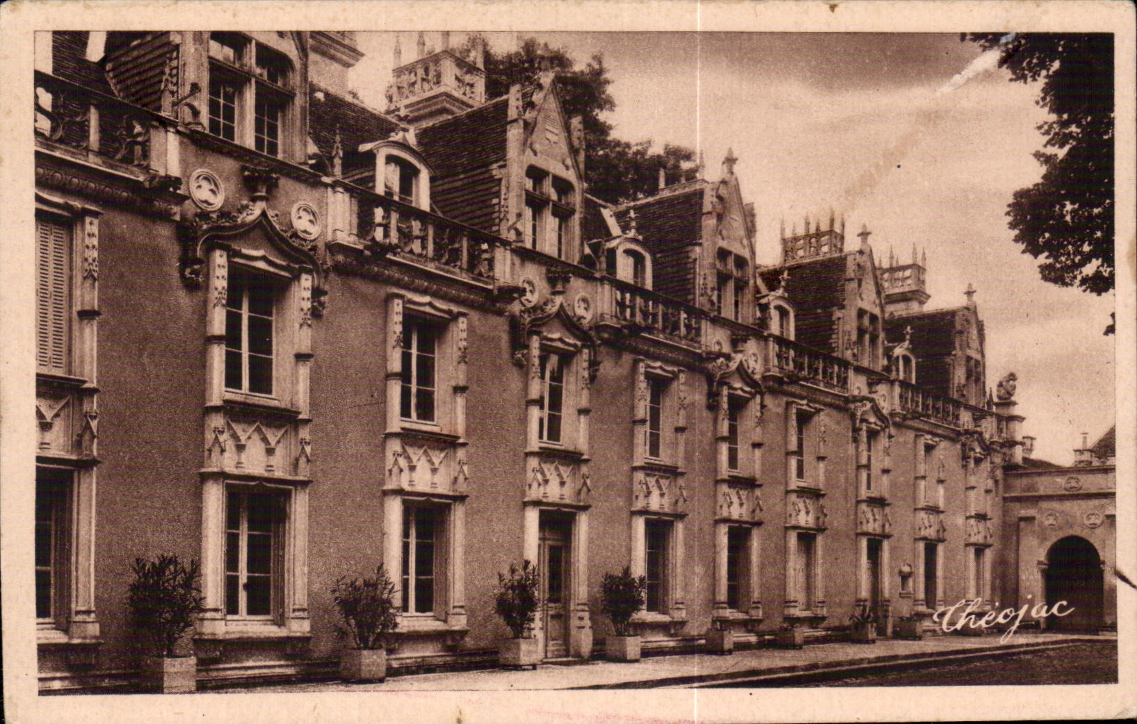 CPA Chateau de Puymaury (Hte Vienne)