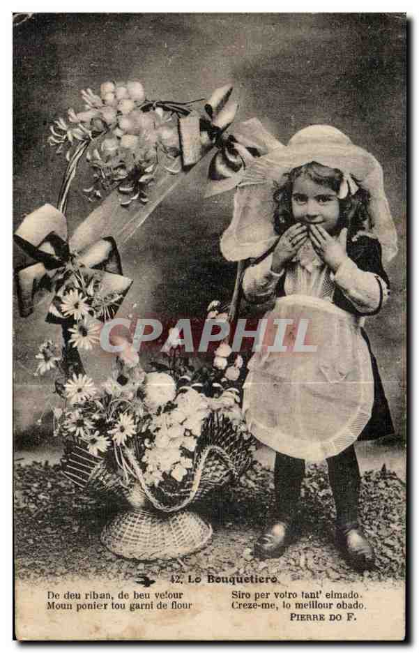 CPA Lo Bouquetiero Folklore Costume Enfant