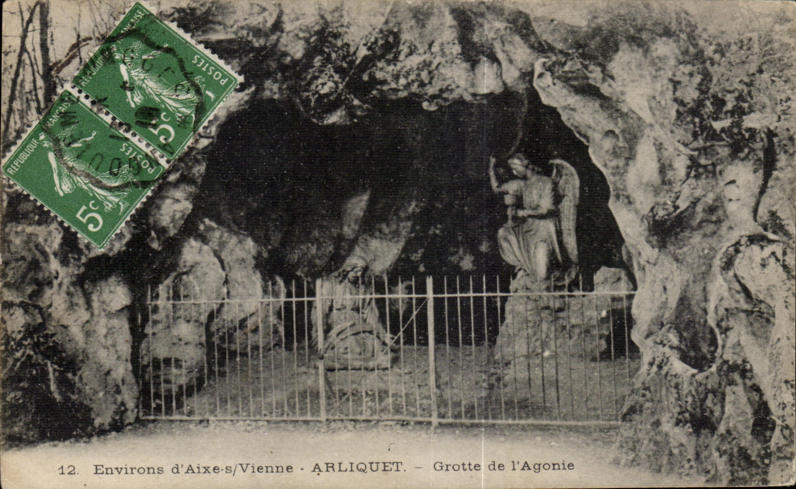 CPA Environs d Aixe Vienne Arliquet Grotte de l agonie