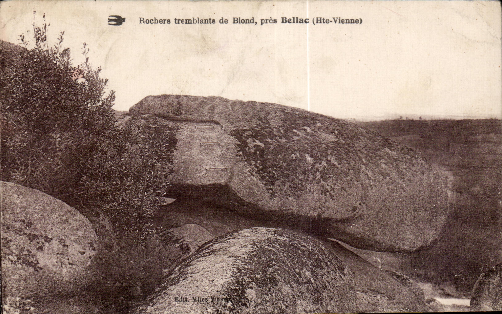 CPA Rochers trembleants de Blond pres Bellac (Haute Vienne) 
