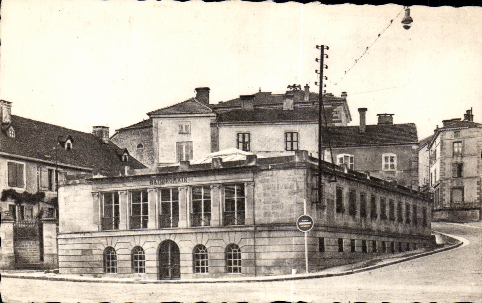 CPA Bains les Bains (Vosges) Le Bain romain