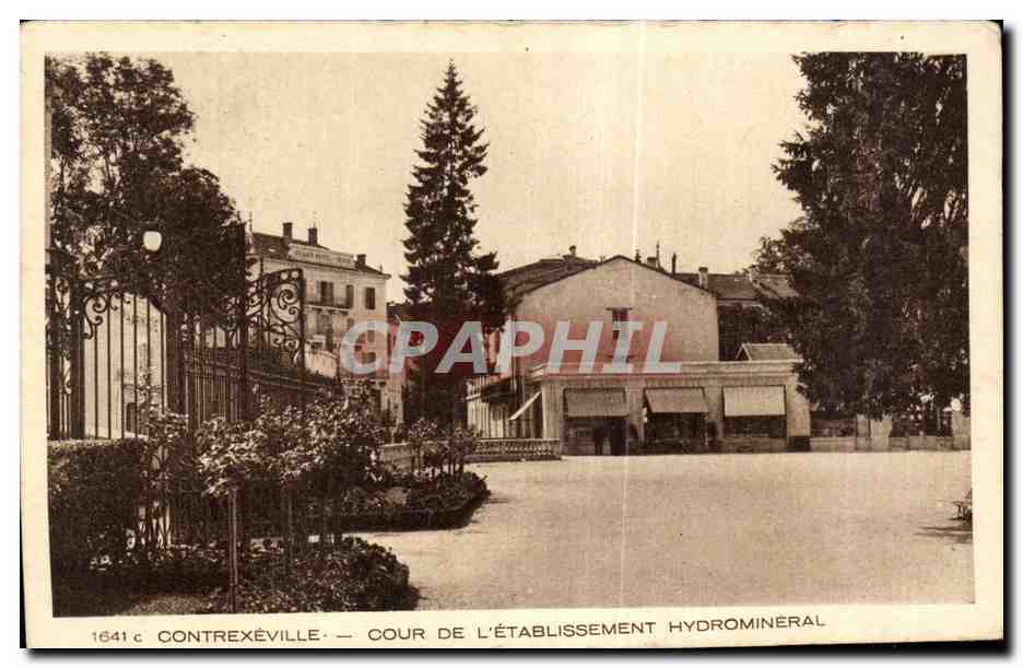 CPA Contrexeville Cour De L Etablissement HyDromineral