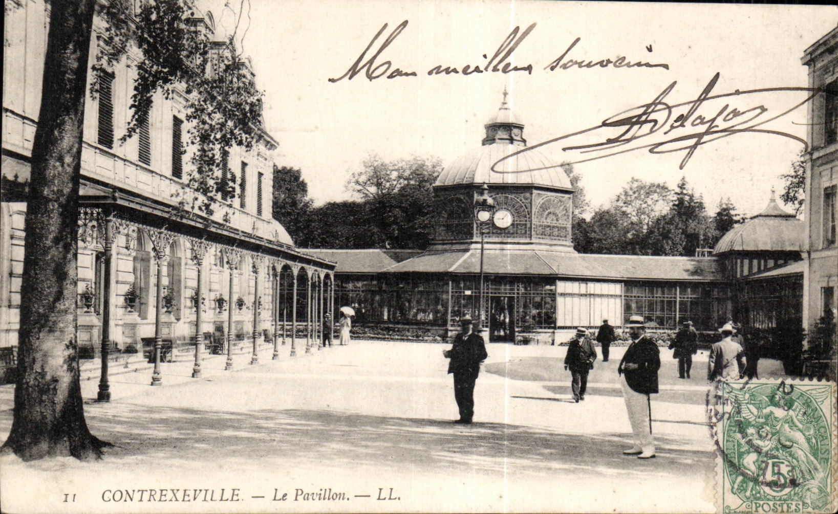 CPA Contrexeville Le Pavillon