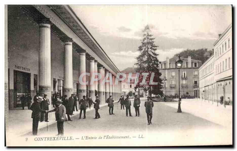 CPA Contrexeville L Entree de l Etablissement Parfumeur 