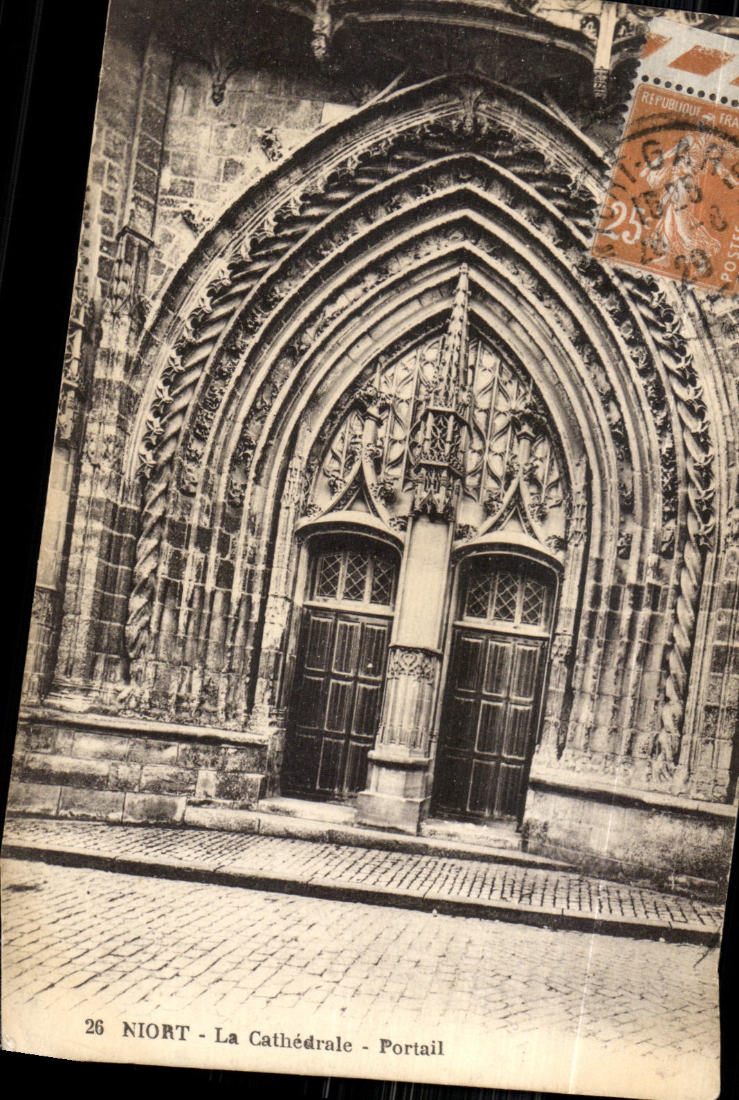 CPA Niort La Cathedrale Portail