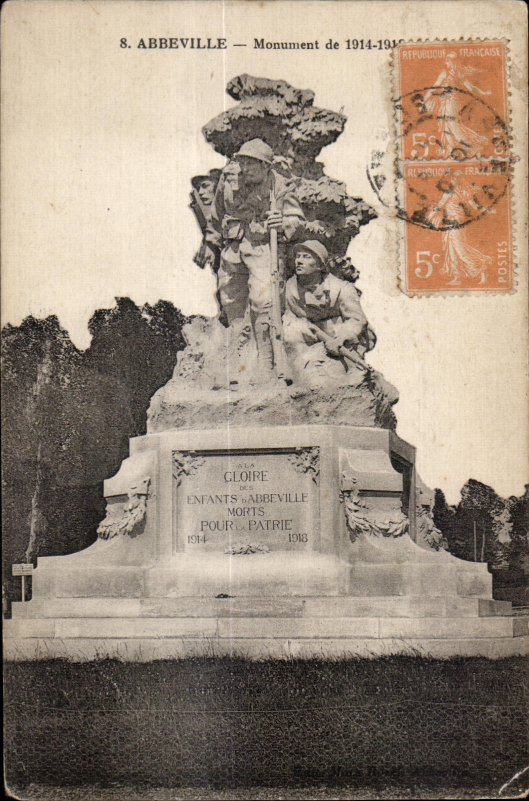 Abbeville - Monument de 1914 1915 Militaria - CPA 
