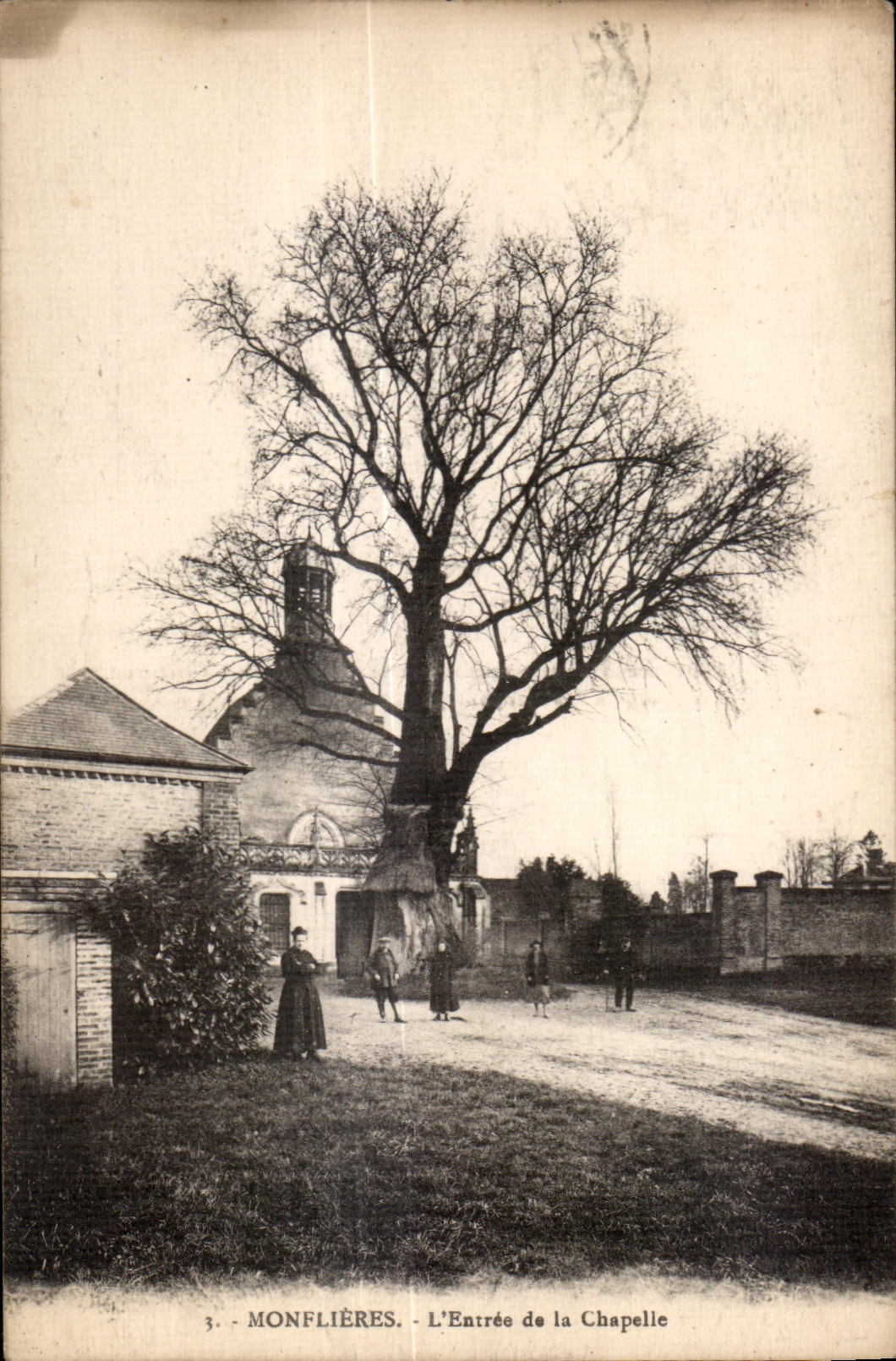 Monflieres - L Entree de la Chapelle - CPA 