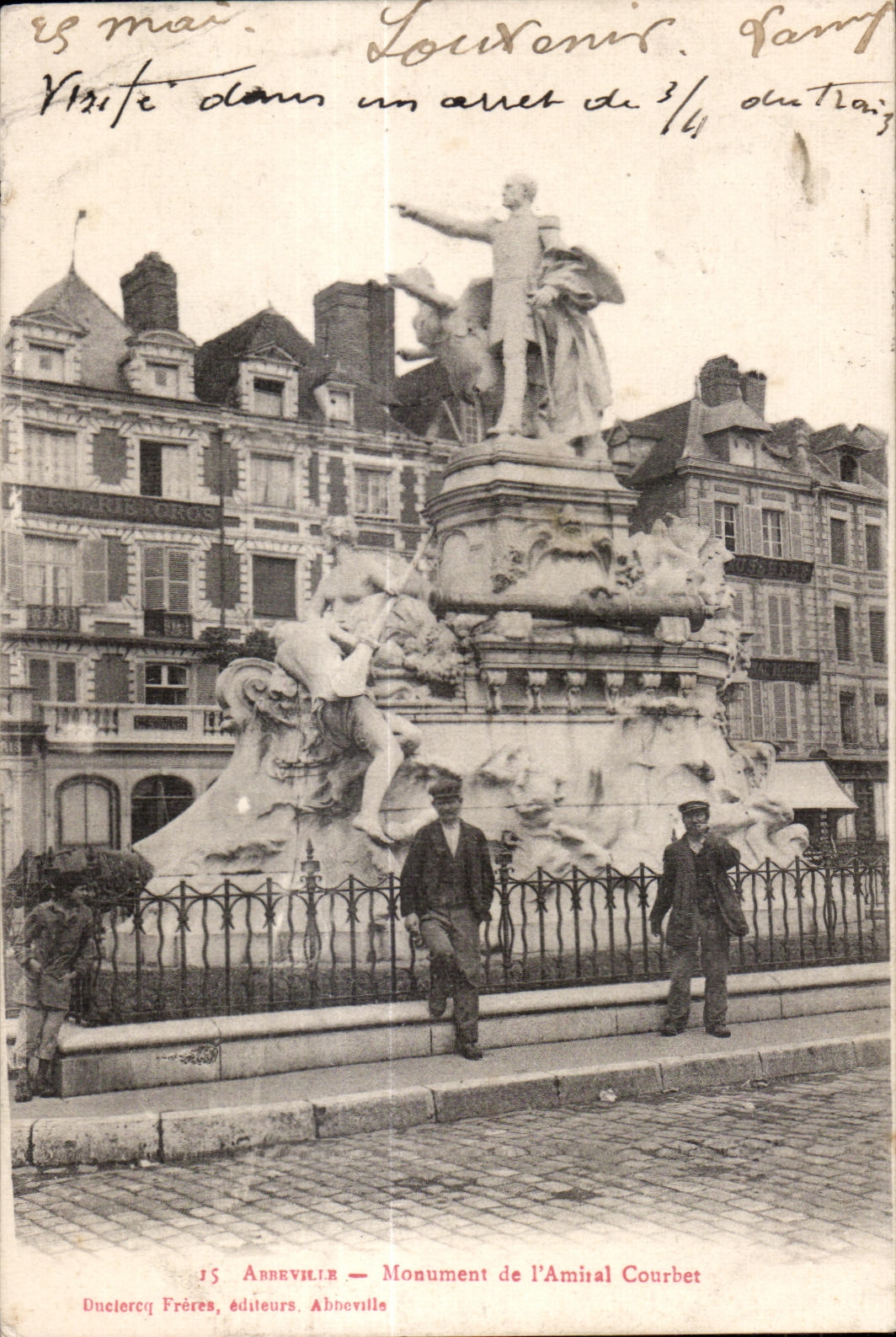Abbeville — Monument de l'Amiral Courbet — Ducercq Frères, éditeurs Abbeville