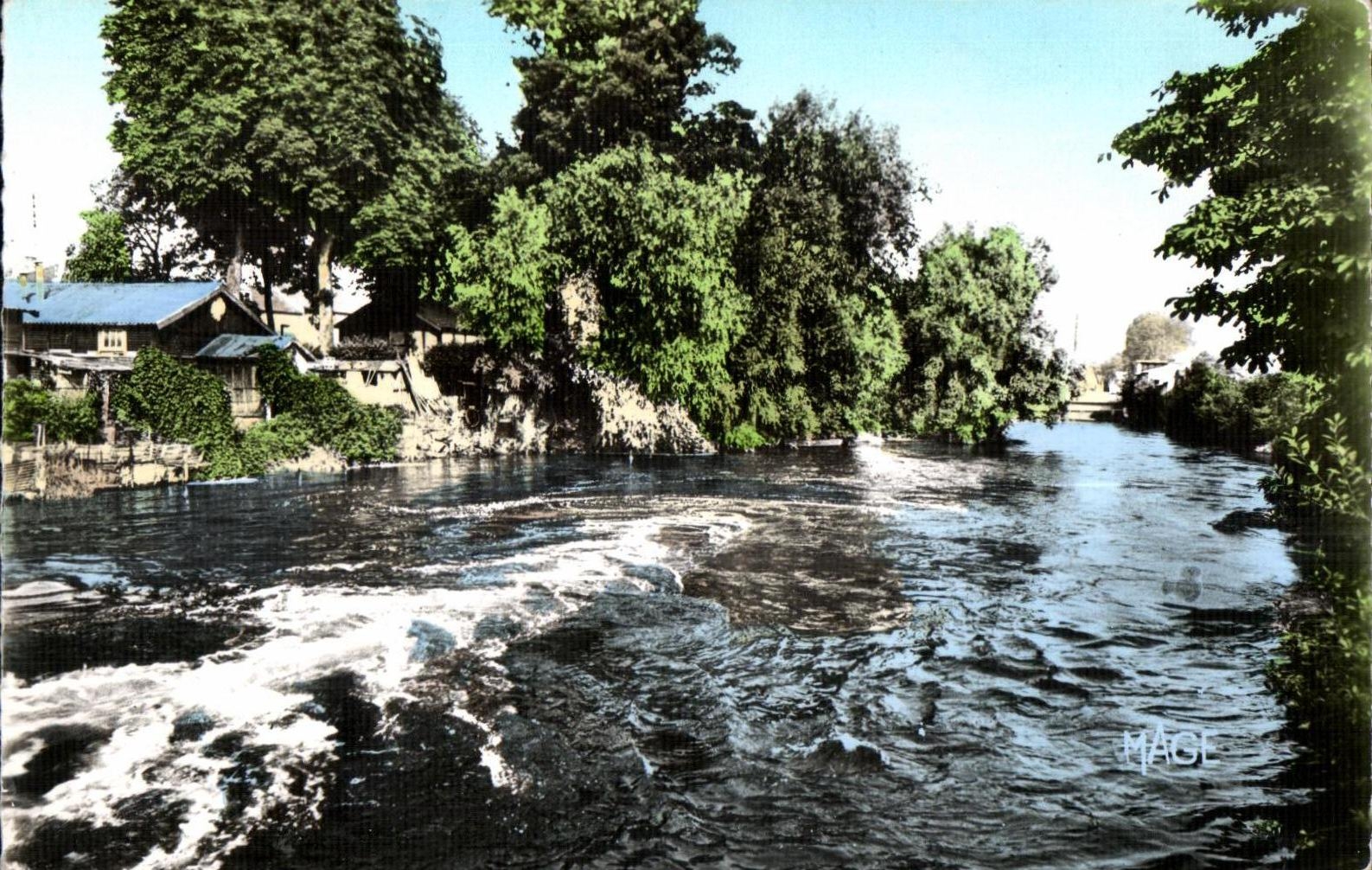 La Somme vue du pont des six Moulin — Abbeville (Somme) — Édition MAGE