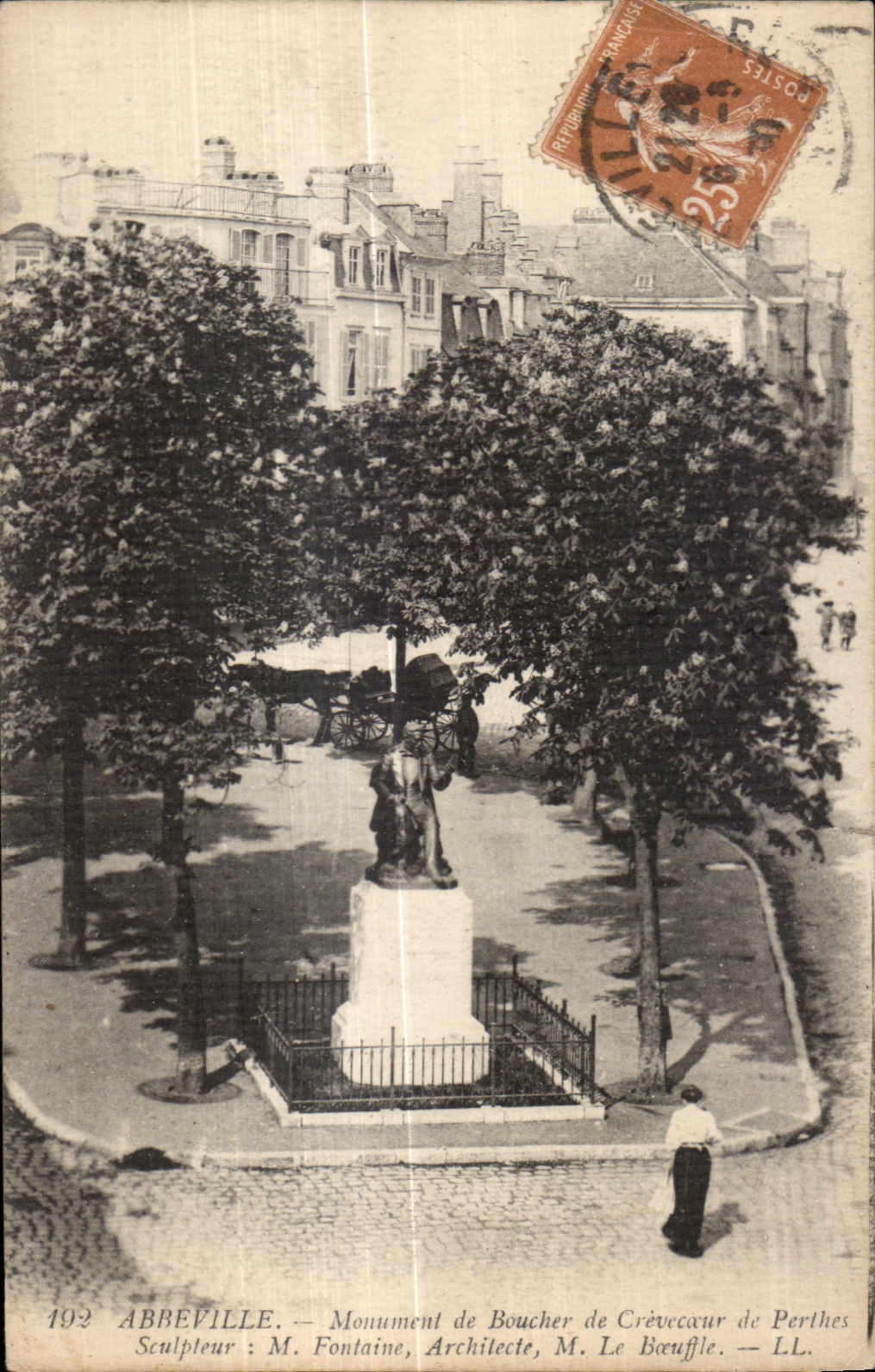 Abbeville — Monument de Boucher de Crèvecœur de Perthes — éditeur LL, n° 192