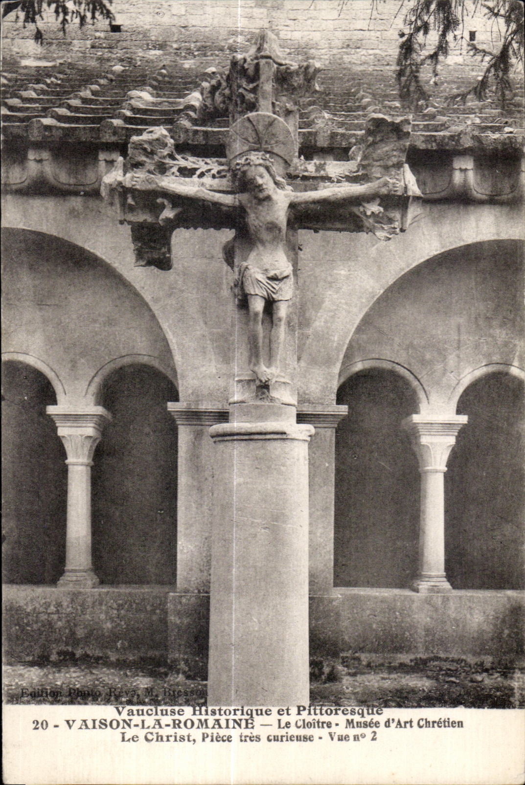 Vaison-la-Romaine — Le Cloître — Musée d'Art Chrétien — Vue n°2