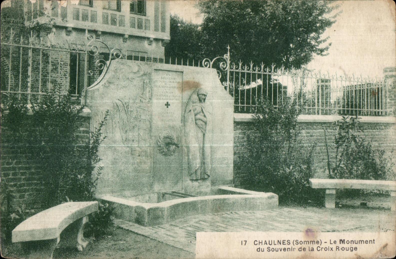 CPA Chaulness (Somme) Le Monument du Souvenir de la Croix Rouge Militaria