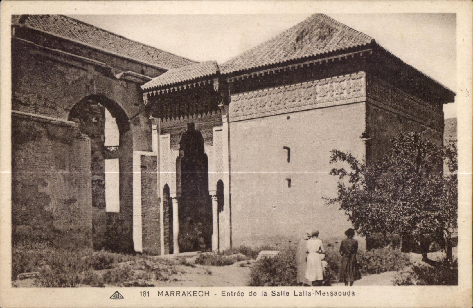 CPA Maroc Marrakech Entree de la Salle Lalla Messaouda