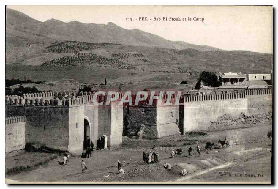 CPA Maroc FEZ Bab El Ftouh et le Camp