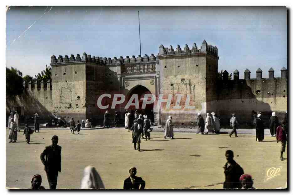 CPA Maroc Oujda La Medina Porte des Tetes