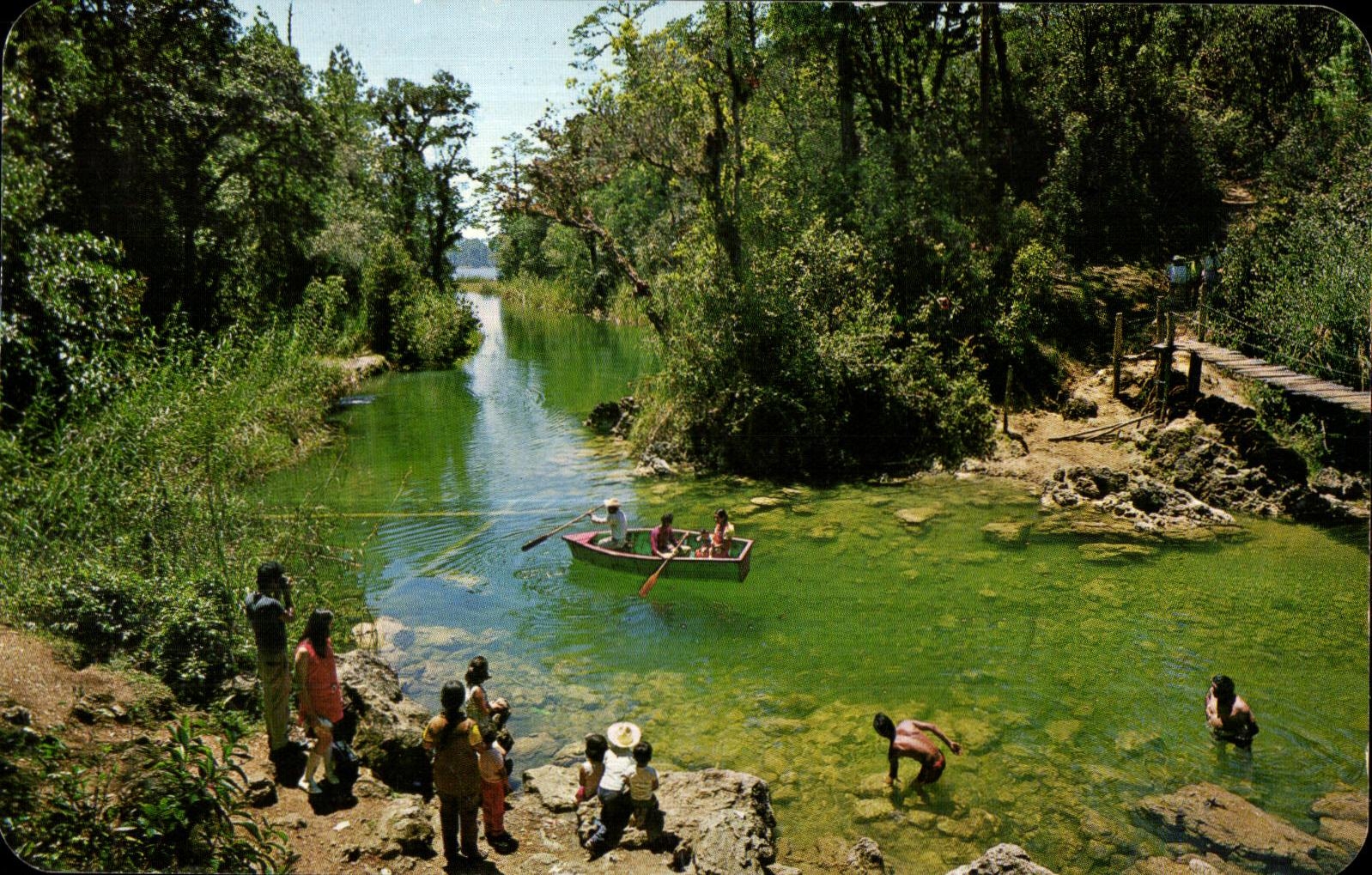 Paso del Soldado — Bello Rincón del Parque Nacional de Montebello, Chiapas, México — TARJETA POSTAL "VISTACOLOR"