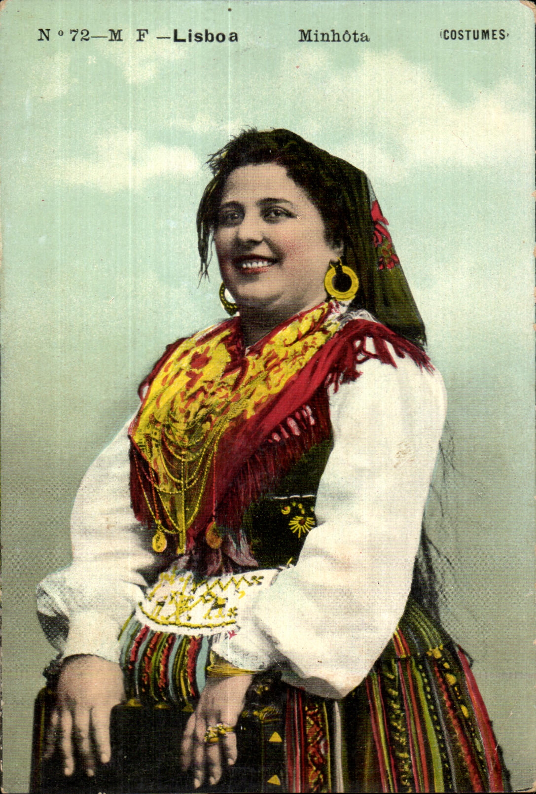CPA Lisboa Minhota Custumes Folklore Costume Coiffe