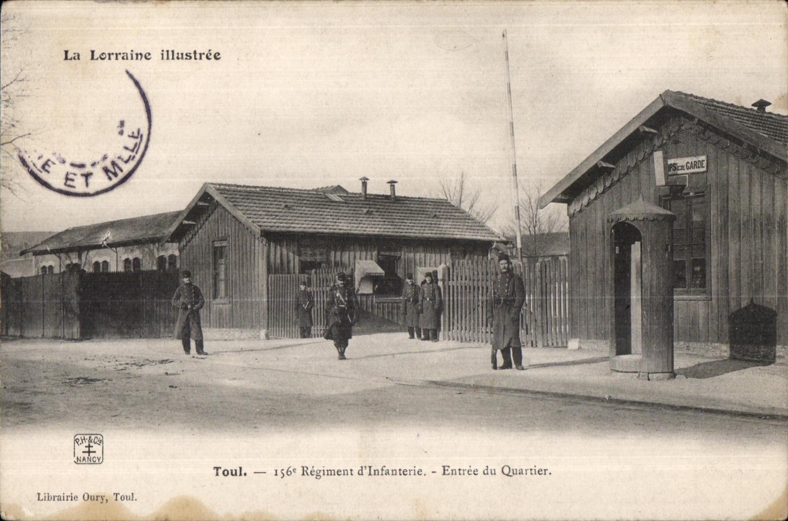 Toul - 156 Regiment d Infanterie - Entree du Quartier - CPA Militaria 