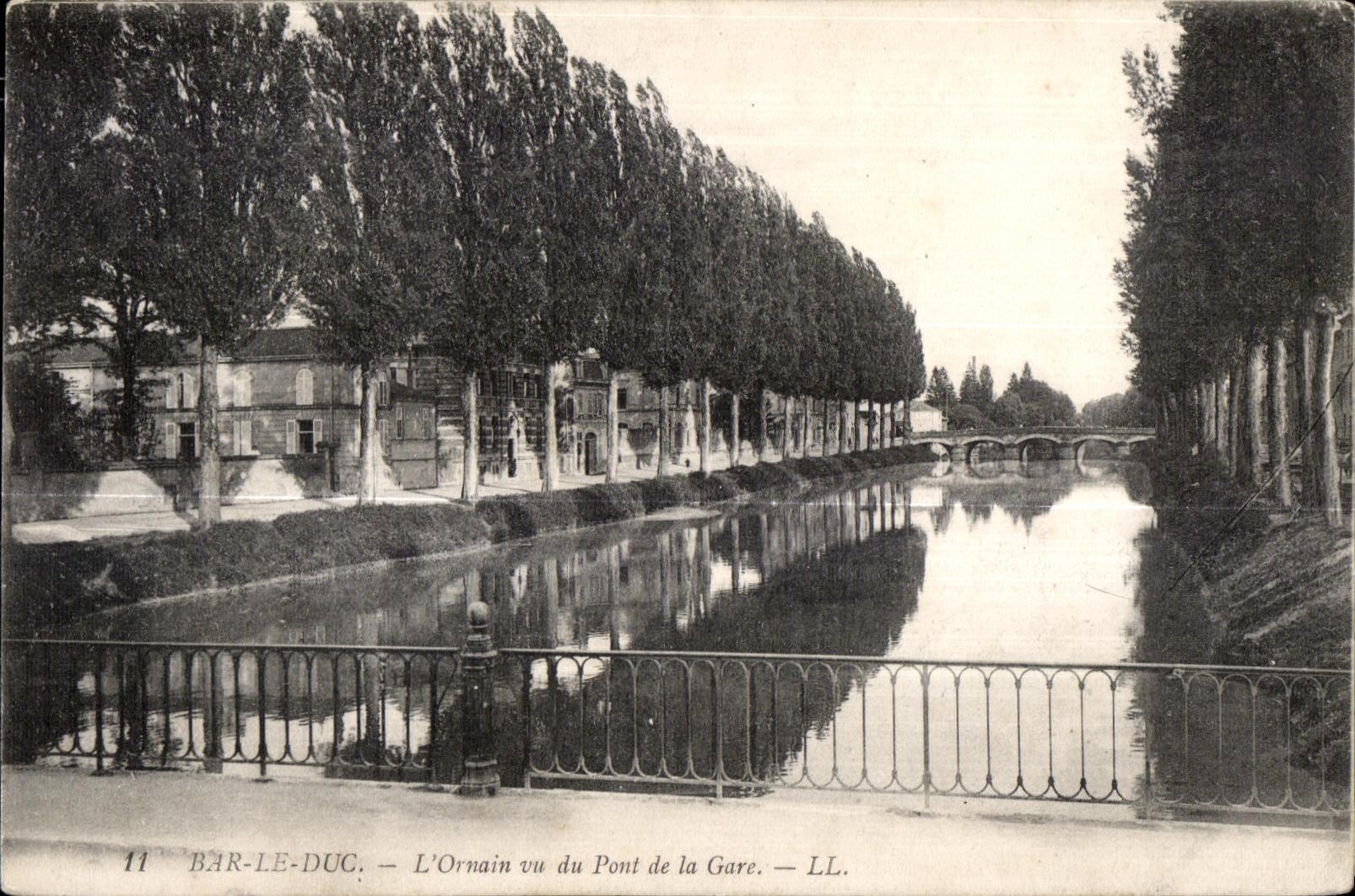 Bar-le-Duc — L'Ornain vu du Pont de la Gare — LL.