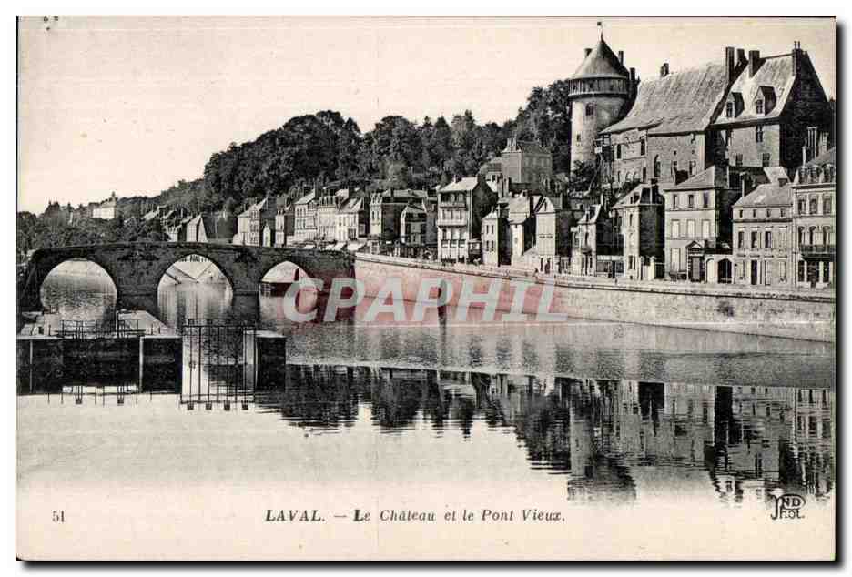 CPA Laval Le Chateau et le Pont Vieux