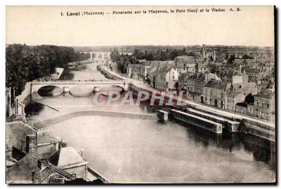 CPA Laval (Mayenne) Panorama sur la Mayenne le Pont Neuf et le Viaduc