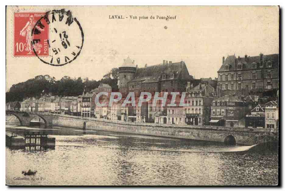 CPA laval Vue Prise du Pont Neuf