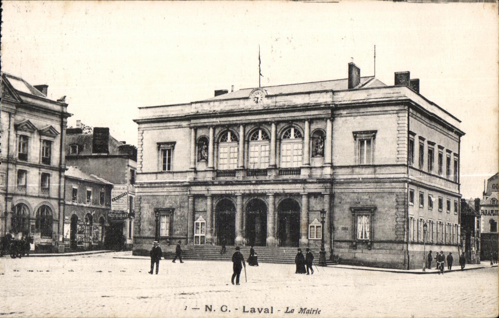 CPA Laval la mairle