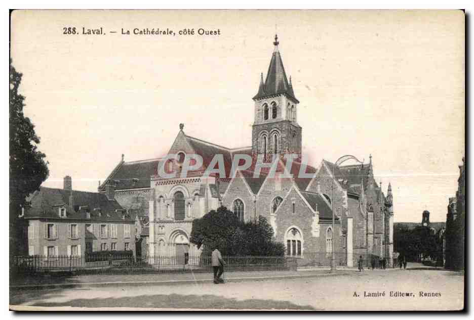CPA Laval la cathedrale cote ouest