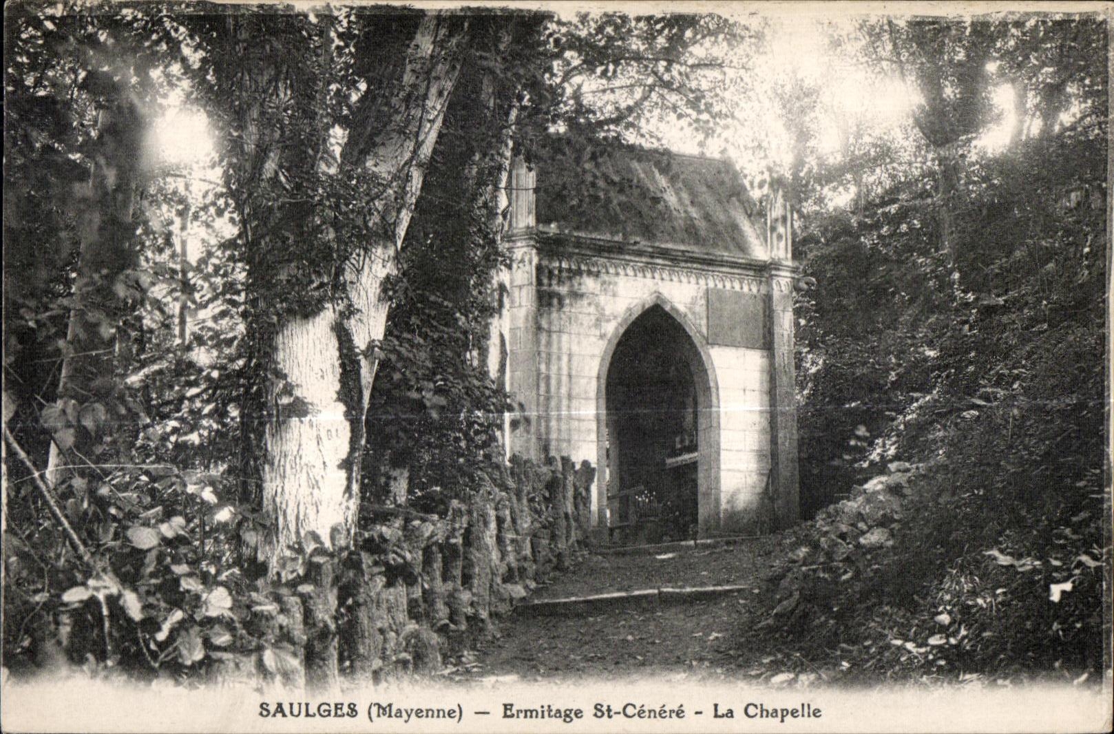 CPA Saugles Mayenne ermitage st cenere la chapelle