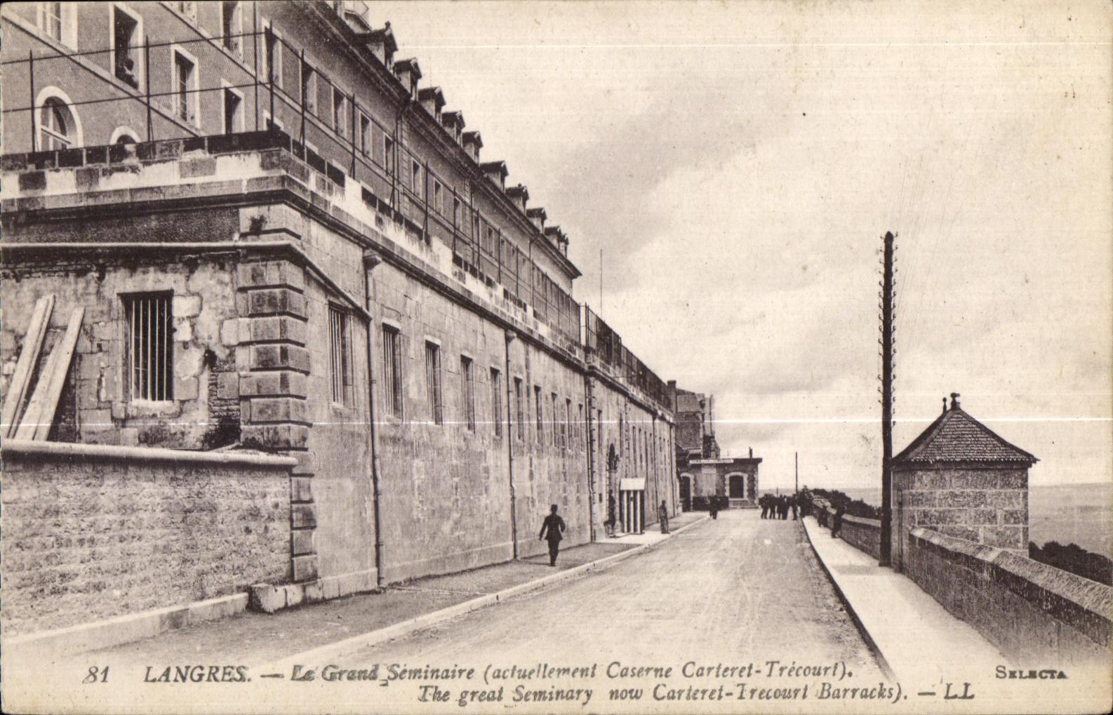 Langres — Le Grand Séminaire (actuellement Caserne Carteret-Trécourt) — SELECTA