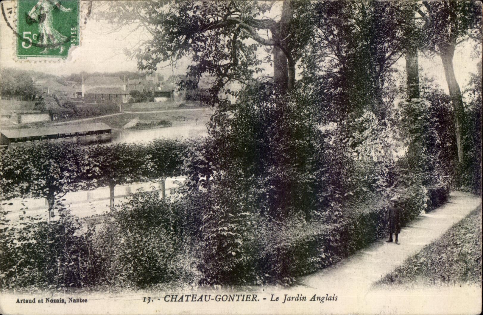 CPA Chateau Gontier La Jardin Anglais