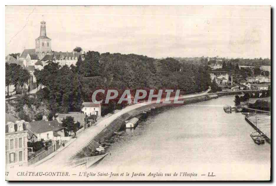 CPA Chateau Gontier L Eglise Saint Jean et le Jardin Anglais vus de I Hospice