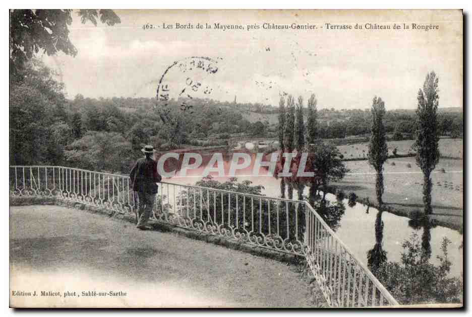 CPA Les Bords de la Mayenne pres Chateau Gontier Terrasse du Chateau de la Rougere 
