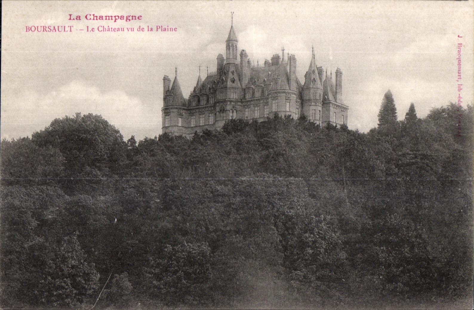 CPA La Champagne Boursault Le Chateau Vu de la Plaine