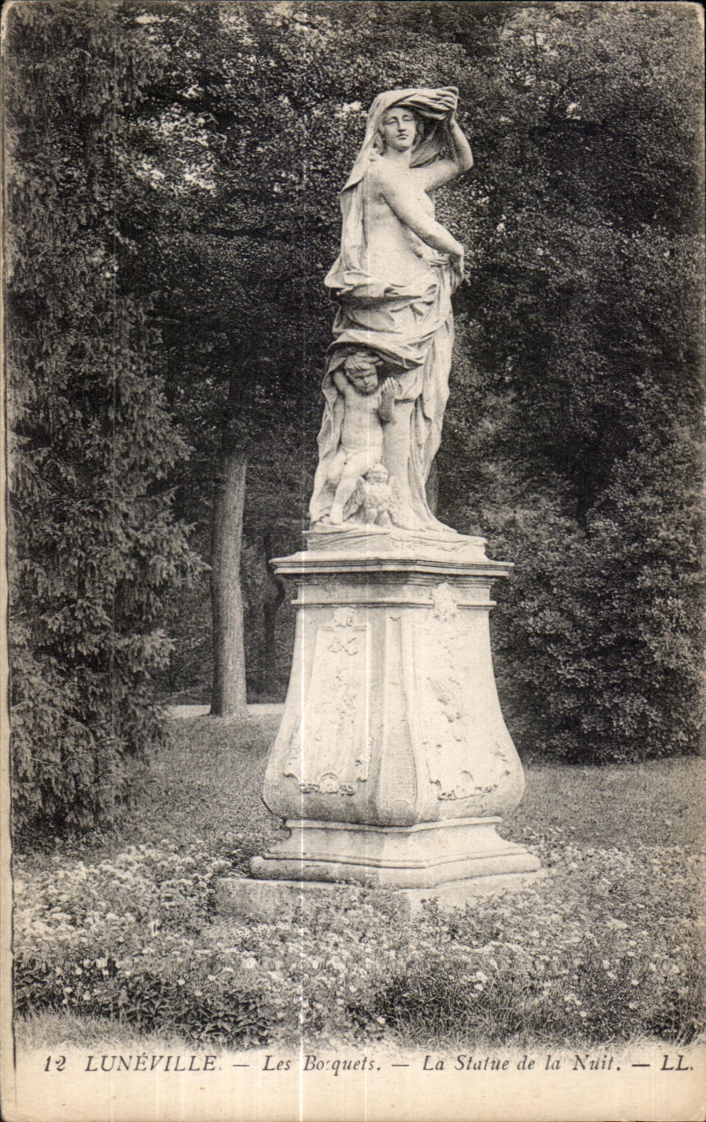 Lunéville — Les Boquets — La Statue de la Nuit — LL.