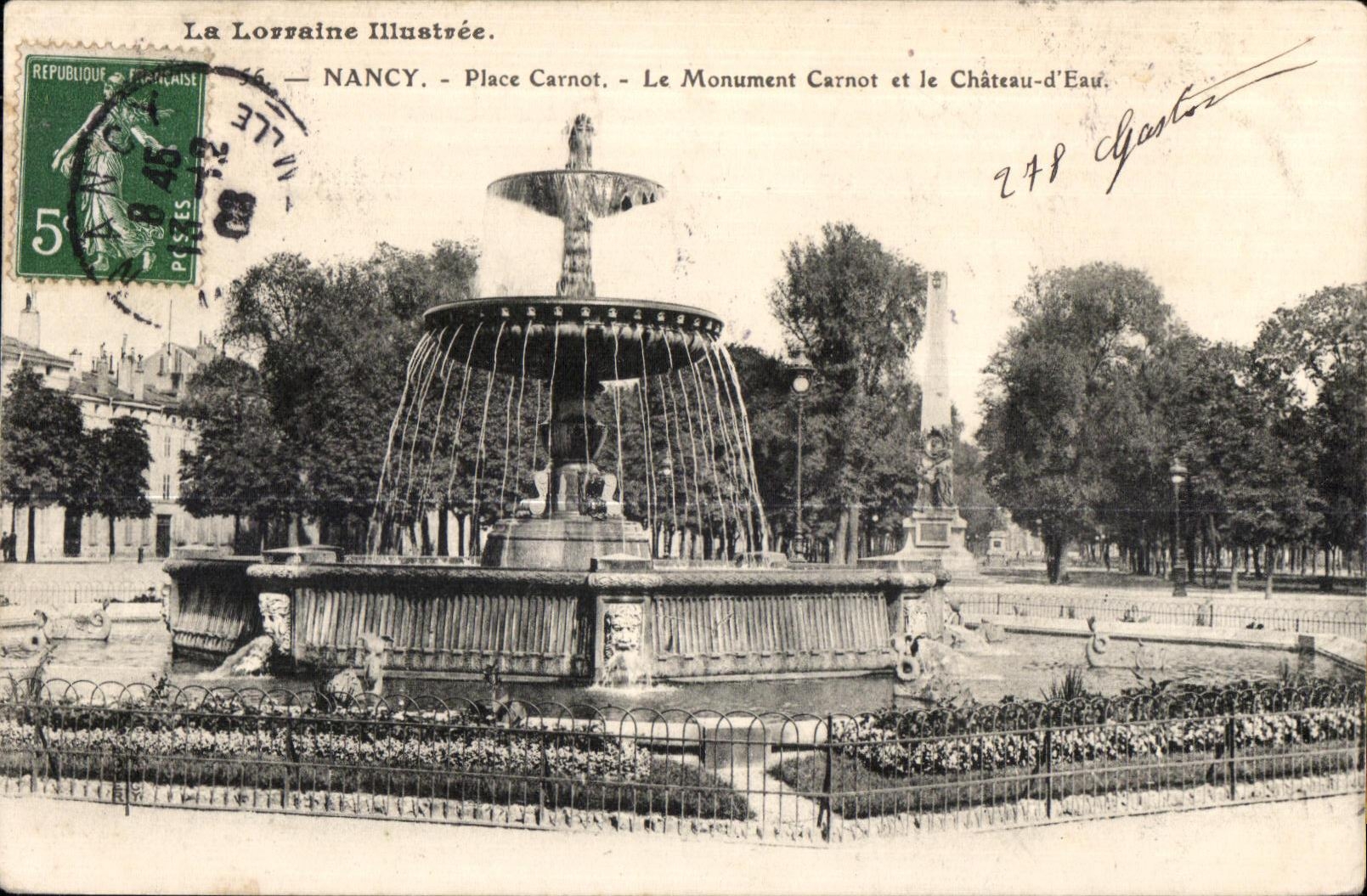 CPA Nancy Place Carnot Le Monument Carnot et le Chateau d Eau