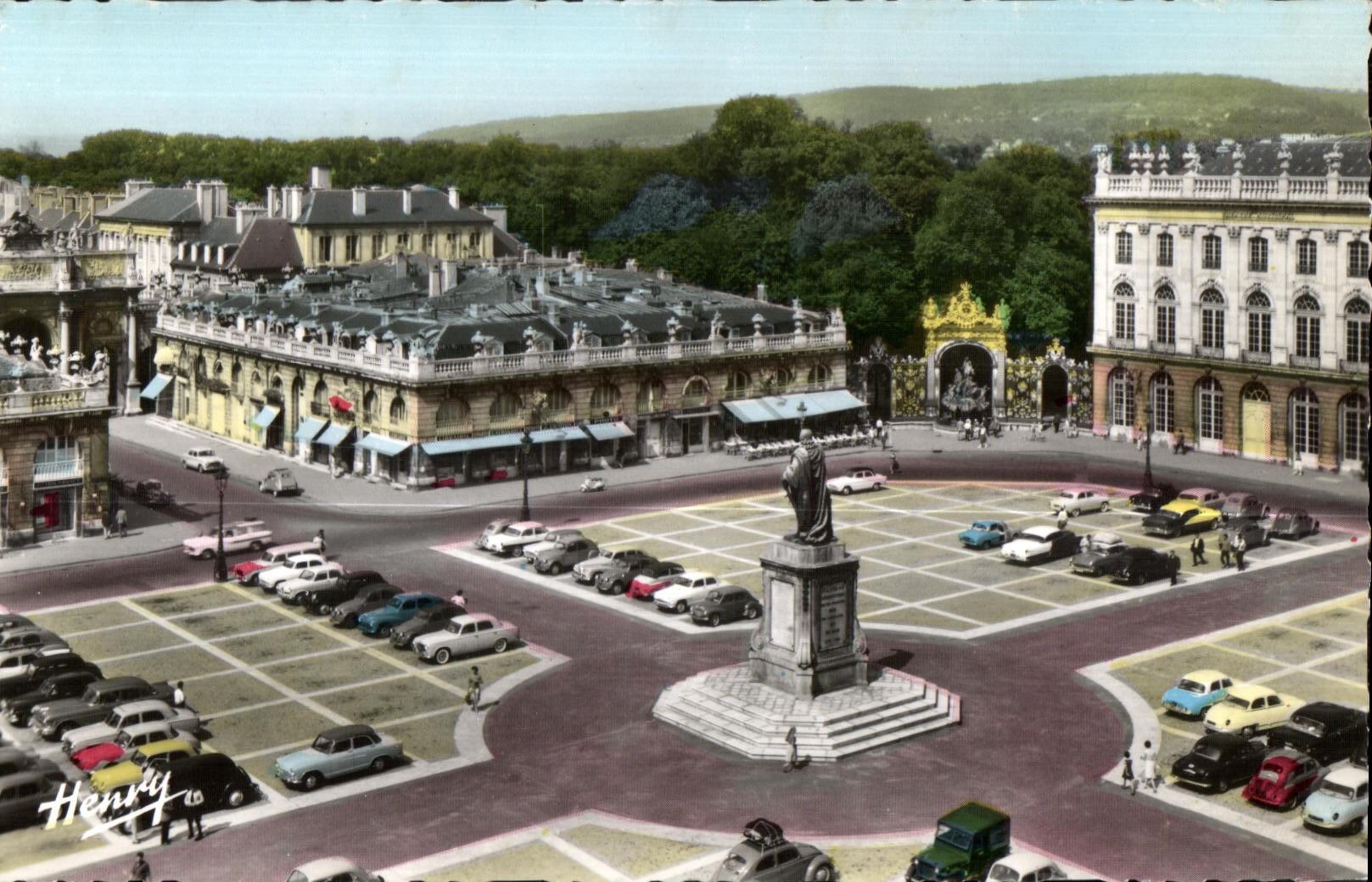 CPSM Nancy La Place Stanislas