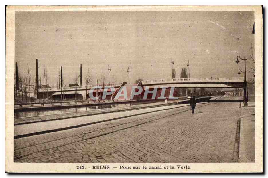 CPA Reims Pont sur le canal et la Vesle