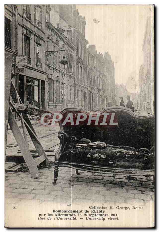 CPA Bombardement de Reims par les Allemands le 18 septembre Rue de l universite