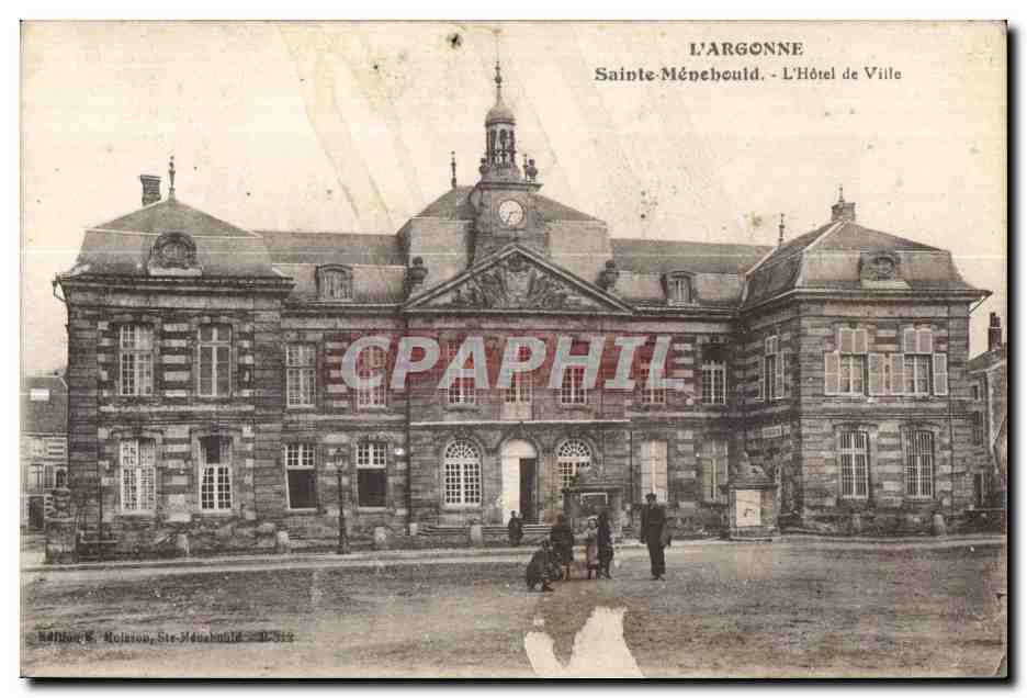 CPA L argonne Sainte Menehould L Hotel de Ville