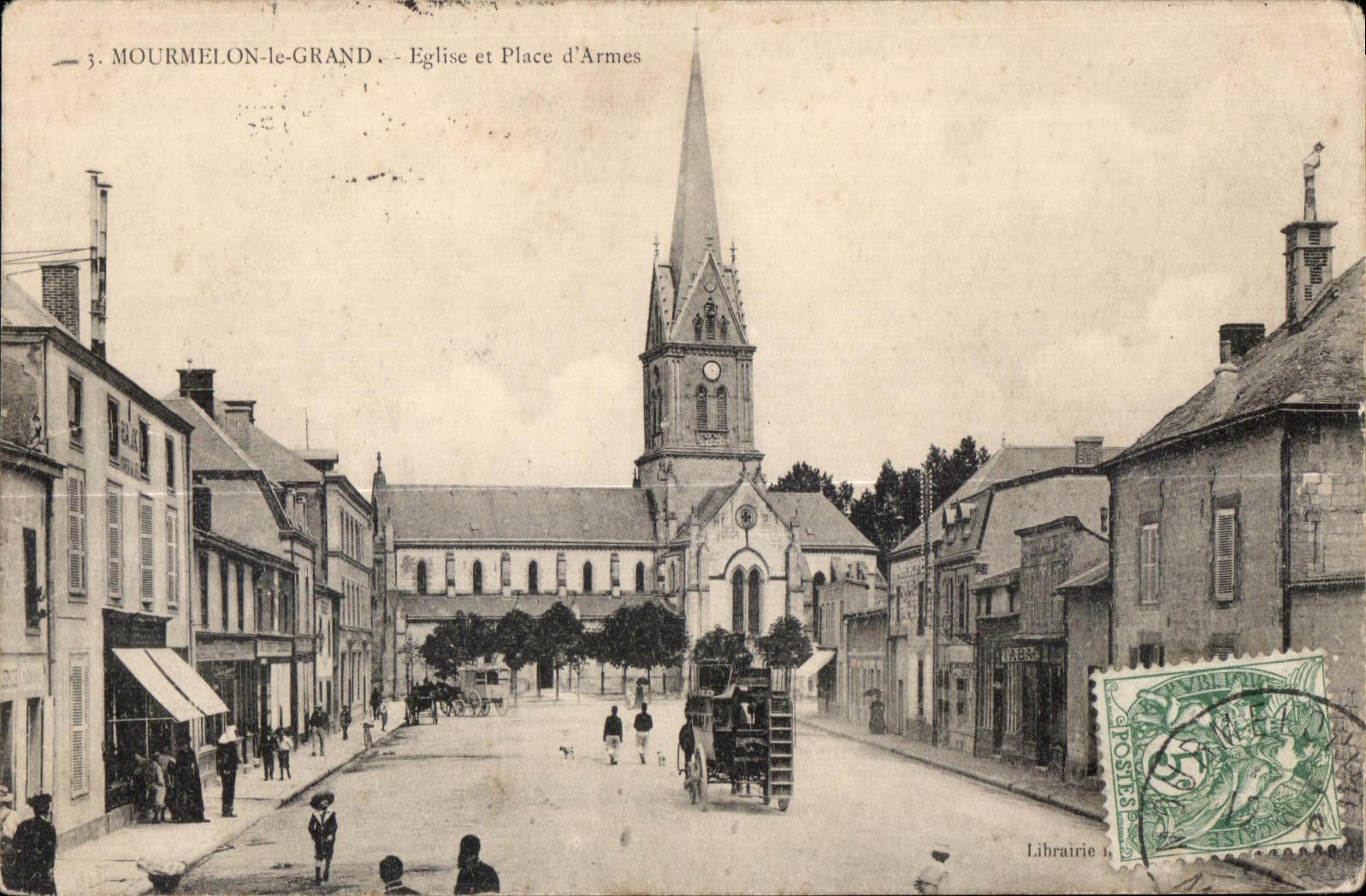 Mourmelon-le-Grand — Iglesia y Plaza de Armas — Librería