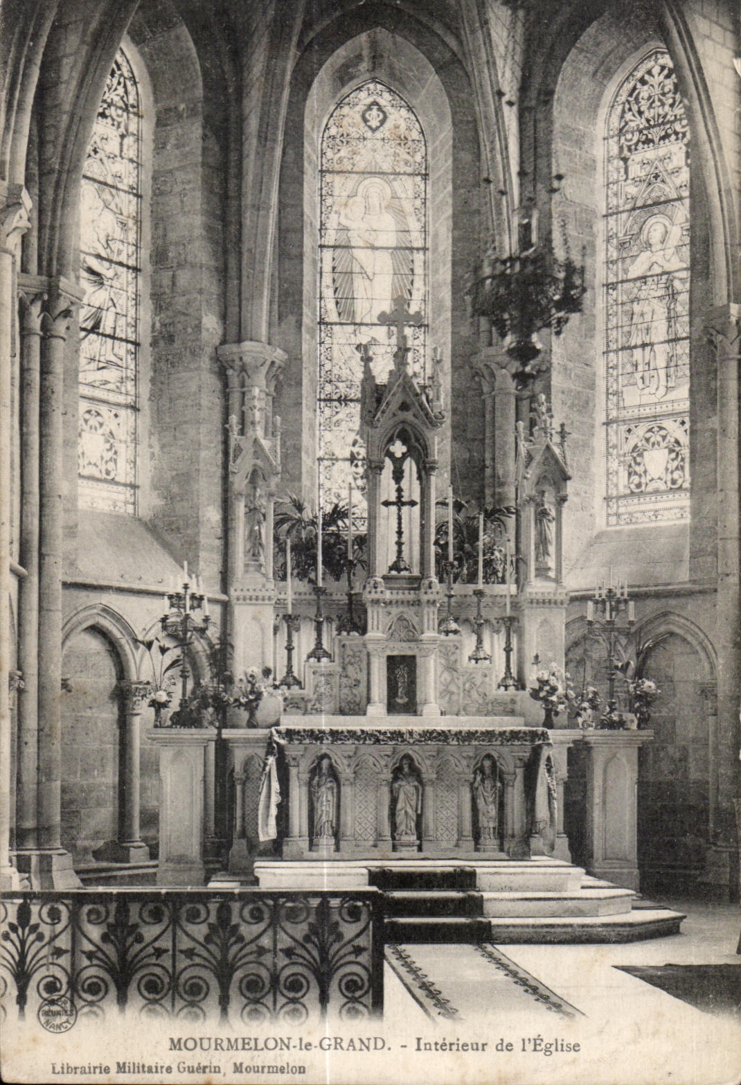 Mourmelon-le-Grand — Intérieur de l'Église — Librairie Militaire Guérin